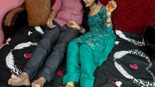 Hindi couple romance, hubby convinces her to have anal sex 